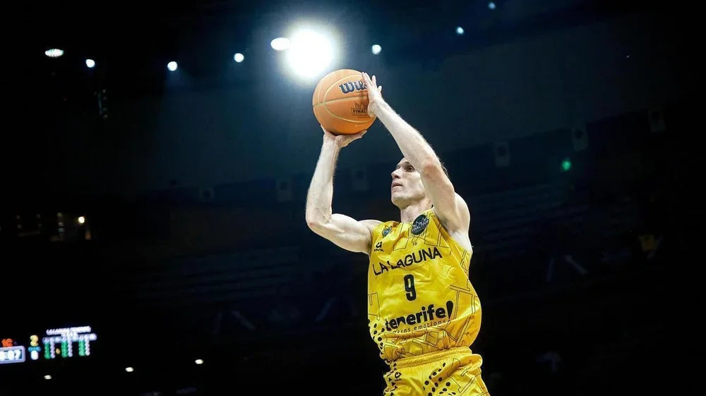 Huertas lanza a canasta en el partido ante el Rytas.