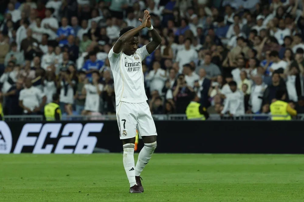 Vinicius Jr pide perdón al Bernabéu tras su gol con el Real Madrid.